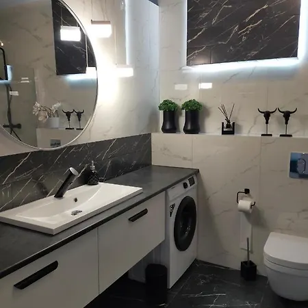 Lägenhet Blue Sky Lubiń